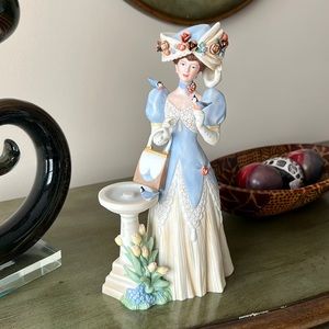 1998 Avon Albee Doll